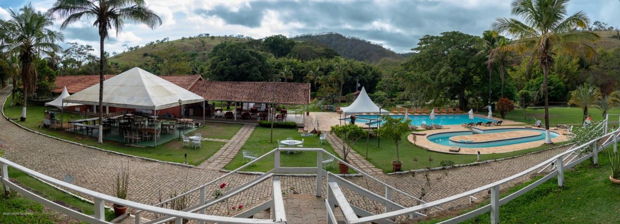 Hotel Fazenda Cachoeiras De Cavaru Васорас Экстерьер фото
